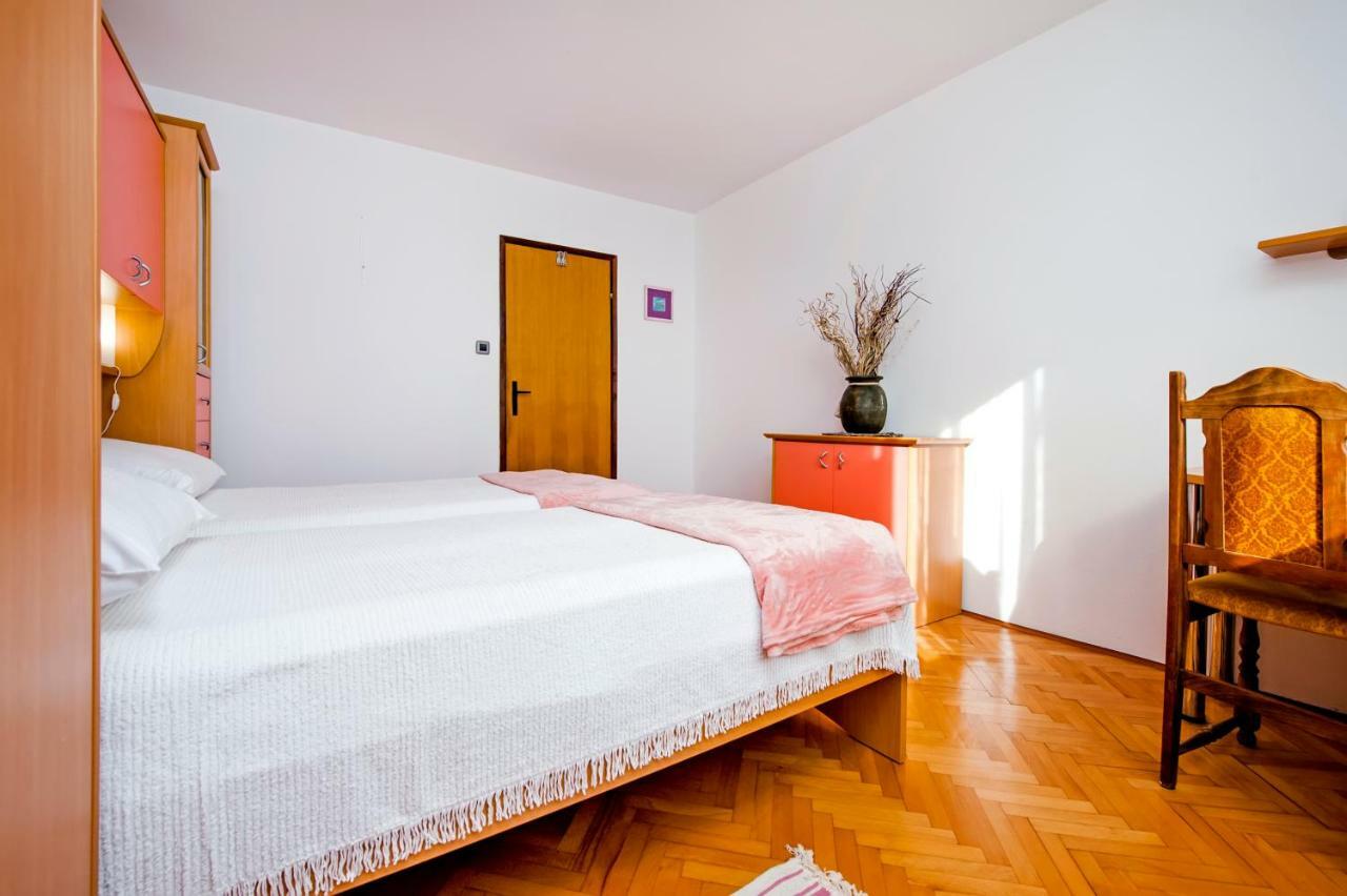 Apartment Nika Rovinj Exterior foto